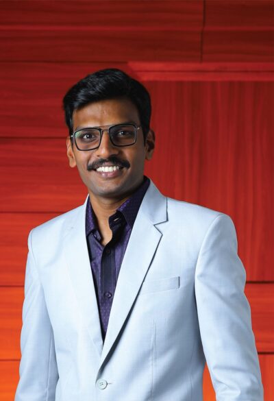 Author Img-02 500X732